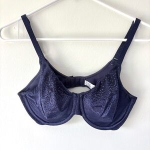 Wacoal Back Appeal Underwire Bra Size 32D Navy Blue Polkadots